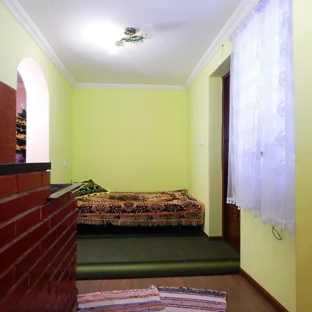 Svitanok * Lopushnoye